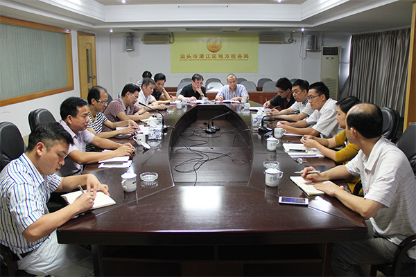 濠江区区长秦波到区地税局调研